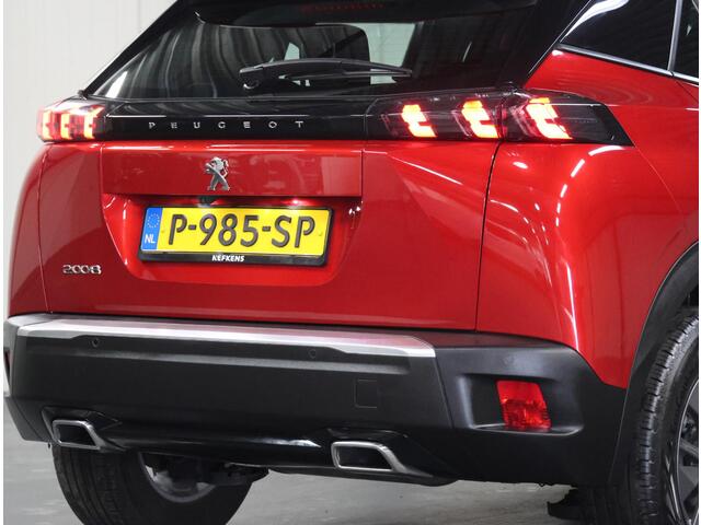 Peugeot 2008 130PK Active Pack | AppleCarPlay/AndroidAuto | Armsteun | Camera | Navigatie | Climate Control | Cruise Control | DAB Radio | LED | AUTOMAAT | LMV | Isofix | Parkeersensoren |