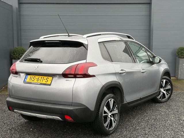 Peugeot 2008 1.2 PureTech Allure Pano,Navi,Camera,110pk,Halfleder,Clima,Cruise,Dealer Onderhouden,Pdc,Lm velgen,N.A.P,Apk tot 03-2027