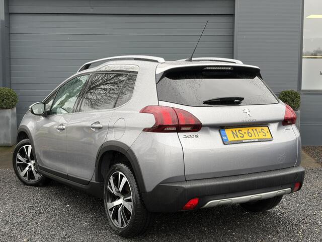 Peugeot 2008 1.2 PureTech Allure Pano,Navi,Camera,110pk,Halfleder,Clima,Cruise,Dealer Onderhouden,Pdc,Lm velgen,N.A.P,Apk tot 03-2027