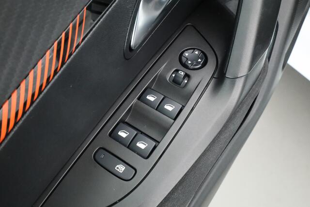 Peugeot 2008 1.5 BlueHDi Active | Navi by Apple CarPlay | Airco | Cruise Ctrl. | PDC A | LED | DAB