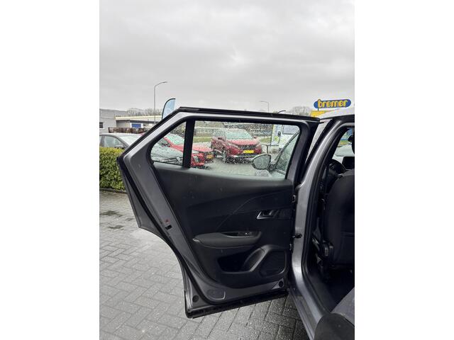 Peugeot 2008 1.2 PureTech Active Pack