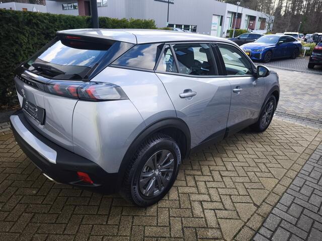 Peugeot 2008 1.2 PureTech Allure Pack Automaat Navigatie Carplay Led