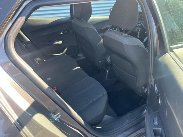 Peugeot 2008 1.2 PureTech Active Pack