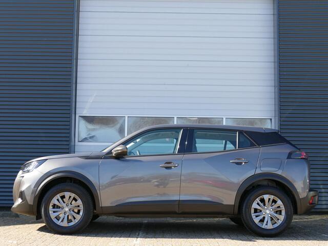 Peugeot 2008 1.2 PureTech Active Pack | 100PK | Trekhaak | Cruise Control | Parkeer Sensoren Achter | Airco | Navigatie | Climate Control |