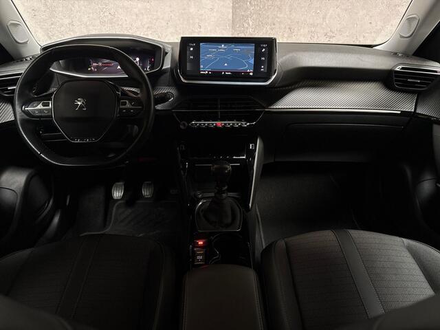 Peugeot 2008 1.2 PureTech Allure Sport 131Pk (VIRTUAL COCKPIT, APPLE CARPLAY, 360 CAMERA, KEYLESS, LEDER, SPORTSTOELEN, GETINT GLAS, LM VELGEN, CRUISE, NIEUWSTAAT)
