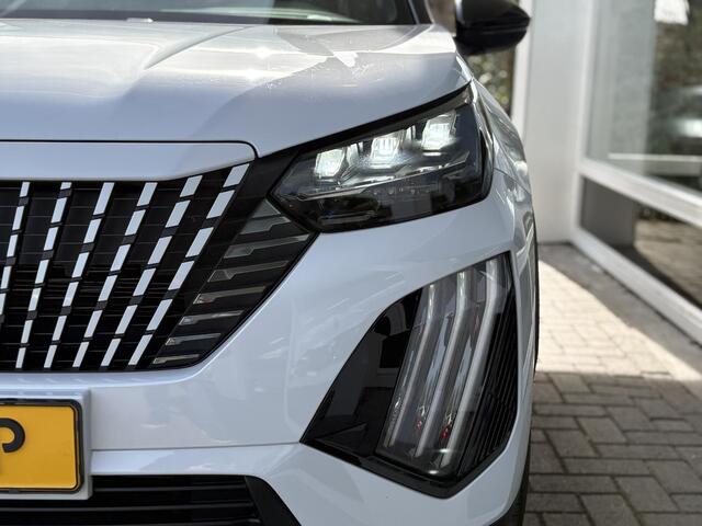 Peugeot 2008 1.2T 130pk Automaat GT | Climate & Cruise Control | AppleCarplay/Android Auto | Achteruitrijcamera | LED | Two Tone