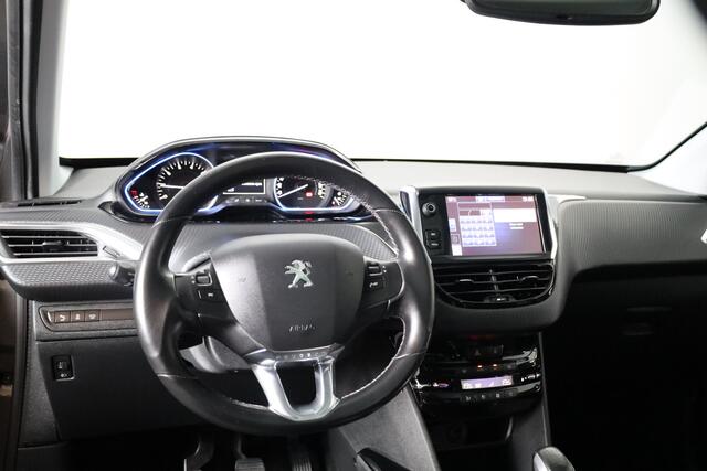 Peugeot 2008 PT 110 Allure Panoramadak | Camera | Navigatie | Trekhaak