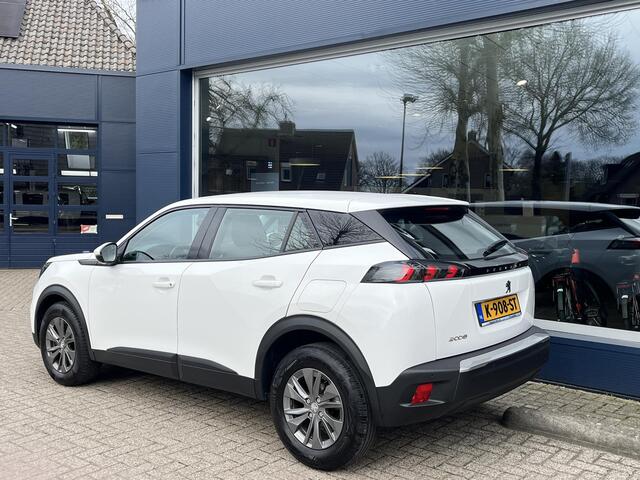 Peugeot 2008 1.2 Turbo 100 PK Active Pack | Navigatie | Apple carplay | Hoge zitpositie | Parkeersensoren | Climate Control | Cruise Control | Lichtmetalen velgen |