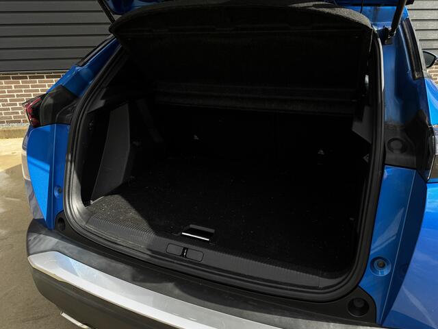 Peugeot 2008 1.2 130 pk Allure Automaat Keyless, Camera