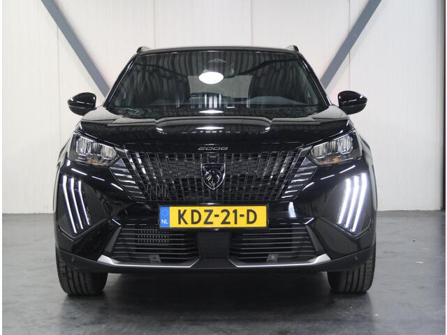 Peugeot 2008 1.2 Hybrid 145 GT | VOORRAAD KORTING ¤7001,- | Navigation Pack | Vision Pack | Drive Assist Plus Pack | Voyageur Pack