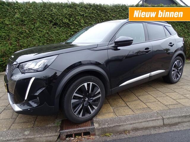 Peugeot 2008 1.2 PT 131 pk-Carplay-Blth-ECC-Cruise-Media app-Usb