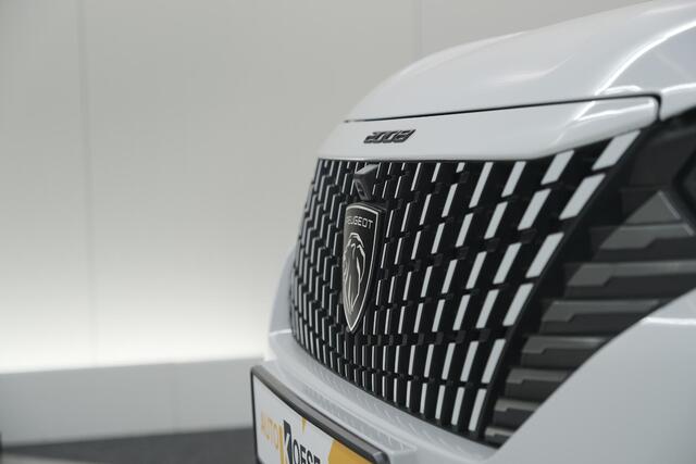 Peugeot 2008 PureTech 130 EAT8 Allure | Allseason banden | 360 Camera | Dodehoekdetectie | Apple Carplay | Stoelverwarming