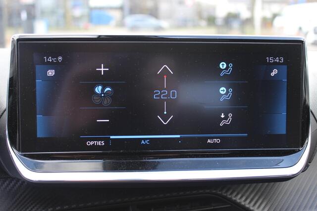 Peugeot 2008 1.2 PureTech Allure, Lesauto met dubbele bediening