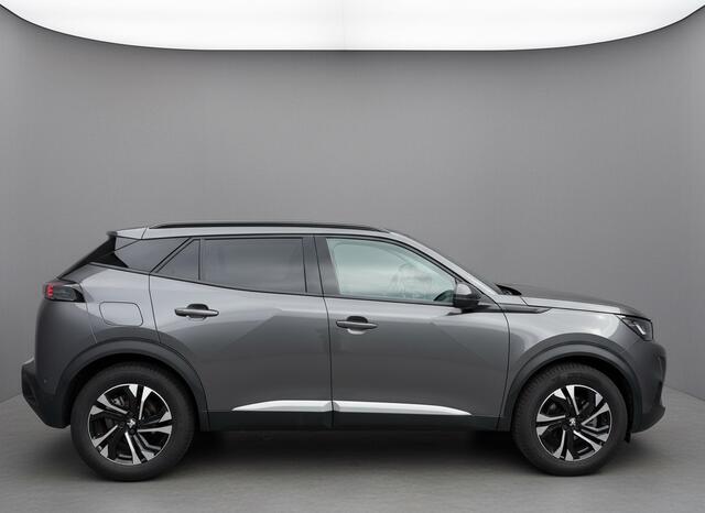 Peugeot 2008 130pk PT Allure Aut., Camera | Navi & CarPlay | Clima * 2e Paasdag vanaf 10u geopend!