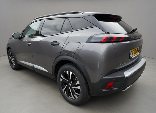 Peugeot 2008 130pk PT Allure Aut., Camera | Navi & CarPlay | Clima * 2e Paasdag vanaf 10u geopend!