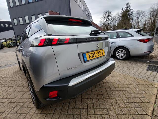 Peugeot 2008 1.2 PureTech Active Navi-Carplay Cruise-Control Airco Led