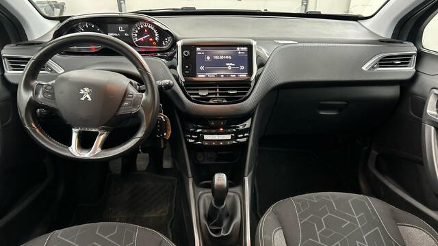 Peugeot 2008 1.2 PureTech Active BUITENLANDSE PAPIEREN