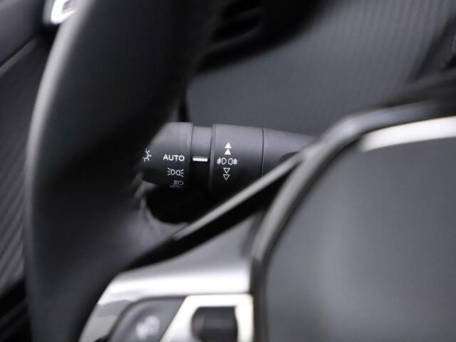 Peugeot 2008 1.2T 130pk Allure Pack Camera/Nav/Ecc/Led/Keyless