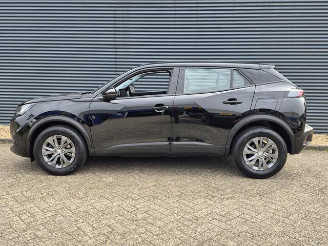 Peugeot 2008 1.2 PureTech Active Pack | Navigatie | Camera | Lichtmetalen Velgen | Apple Carplay en Android Auto |