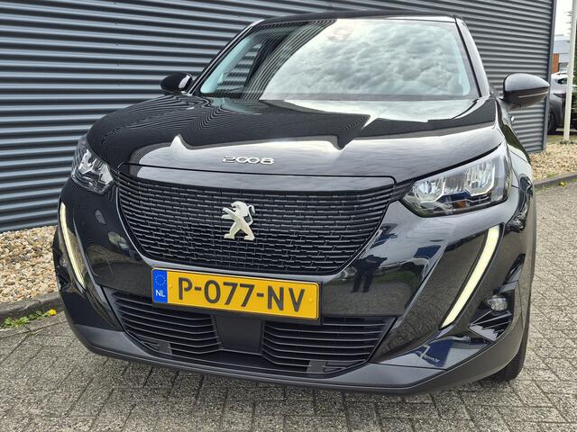 Peugeot 2008 1.2 PureTech Active Pack | Navigatie | Camera | Lichtmetalen Velgen | Apple Carplay en Android Auto |