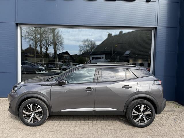 Peugeot 2008 1.2 Turbo 130 PK GT | Panorama Schuif-Kanteldak | Navigatie | 3D Digitale Cockpit | Cruise Control | Dodehoek detectie | Full LED Verlichting | Keyless Start | Climate Control | Camera | Parkeersensoren |