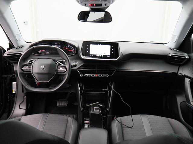 Peugeot 2008 1.2 PureTech Allure/ automaat/ lage km!