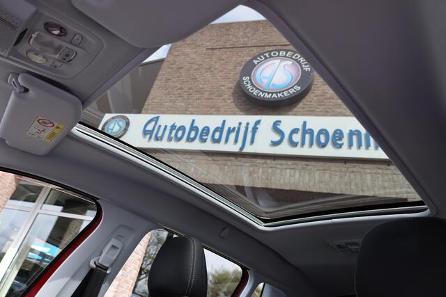 Peugeot 2008 1.2 PureTech Allure PANO TREKHAAK 1e-EIGENAAR CARPLAY DAB NAVI NAP HALFLEER ZEER-NETJES! CRUISE PDC CLIMA DISTRIBUTIE=VERVANGEN! ENZ.