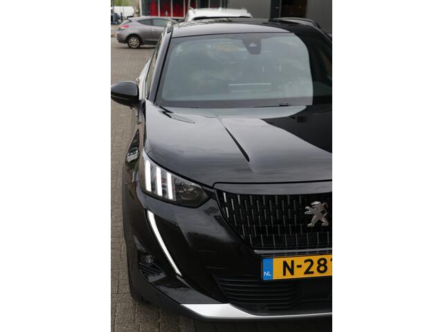 Peugeot 2008 1.2 PureTech GT Pack panorama | leer |