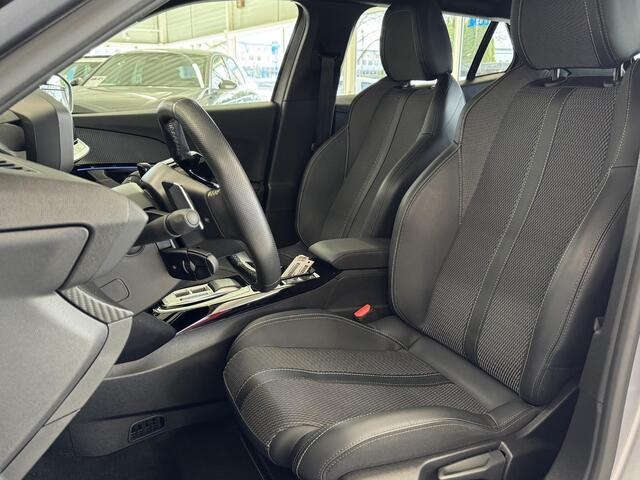 Peugeot 2008 1.2 Hybrid 145 GT | Automaat | Clima | PDC | Camera | Cruise | Carplay | DAB | ( Vestiging - Nieuwegein )