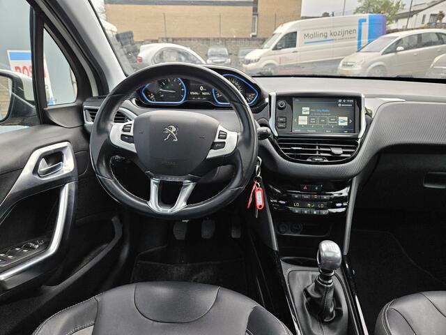 Peugeot 2008 1.2 PureTech Blue Lease Allure