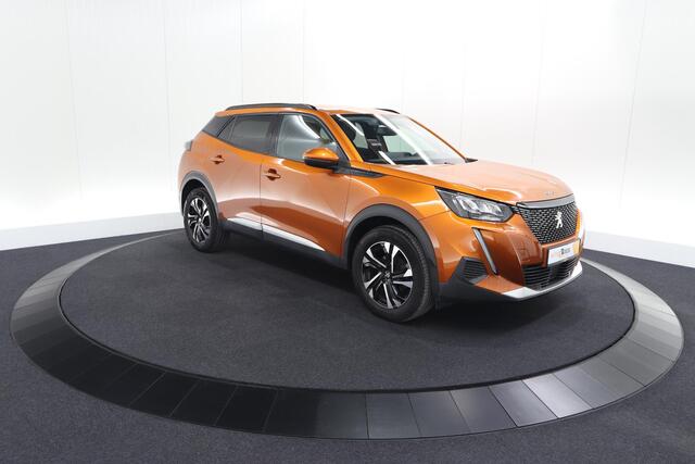 Peugeot 2008 PureTech 100 Allure | Trekhaak | Apple Carplay | Parkeersensoren