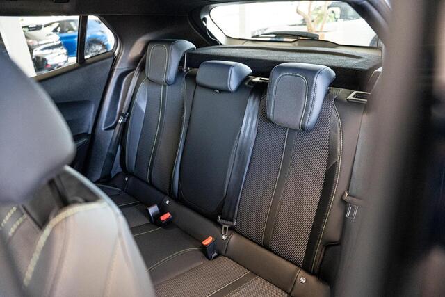 Peugeot 2008 GT 1.2 Hybrid 136 e-DCS6