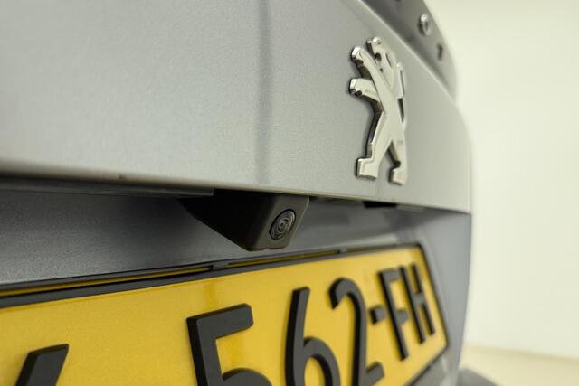 Peugeot 2008 1.2 PureTech Allure | 100PK | Parkeercamera Achter | Navigatie | Cruise Control | Start/Stopknop | Parkeersensoren Achter | LED verlichting