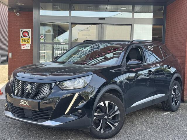 Peugeot 2008 1.2 PureTech Allure // CAMERA // APPLE CARPLAY - ANDROID AUTO // CLIMA // CRUISE // STOELVERWARMING //