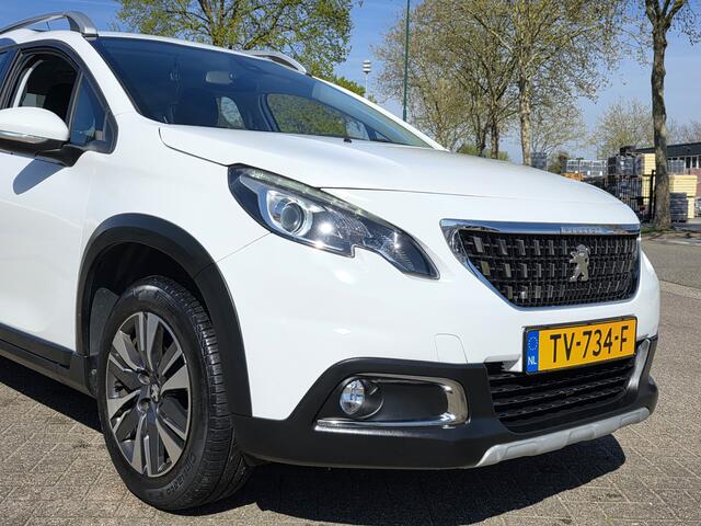 Peugeot 2008 1.2 PT Allure AUT! Trekhaak! Nwe Dsitributie! Zondag OPEN!