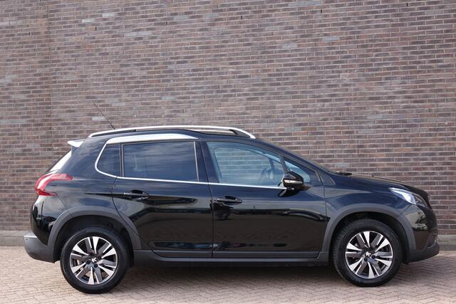 Peugeot 2008 1.2 PureTech Allure, AUTOMAAT, Navigatie, panoramadak, ECC, prachtige auto Echte AUTOMAAT! mooie en volle auto