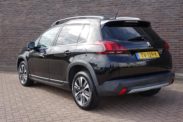 Peugeot 2008 1.2 PureTech Allure, AUTOMAAT, Navigatie, panoramadak, ECC, prachtige auto Echte AUTOMAAT! mooie en volle auto