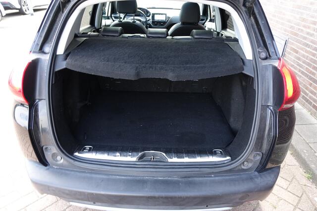 Peugeot 2008 1.2 PureTech Allure, AUTOMAAT, Navigatie, panoramadak, ECC, prachtige auto Echte AUTOMAAT! mooie en volle auto