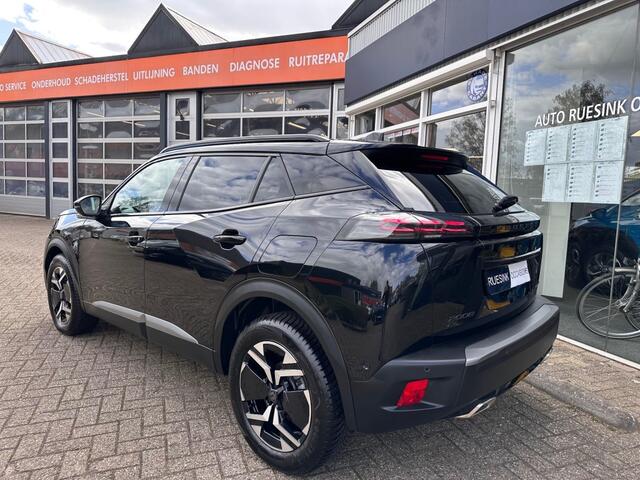 Peugeot 2008 1.2 HYBRID 145 GT