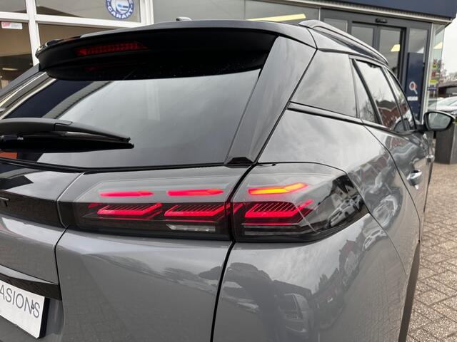 Peugeot 2008 1.2 HYBRID 145 GT SCHUIFDAK / PACK DRIVE ASSIST