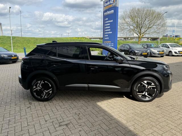 Peugeot 2008 1.2 PURETECH ALLUREPACK AUTOMAAT 130PK AIRCO NAVI CLIMA PDC-CAMERA I-TOGGLE.