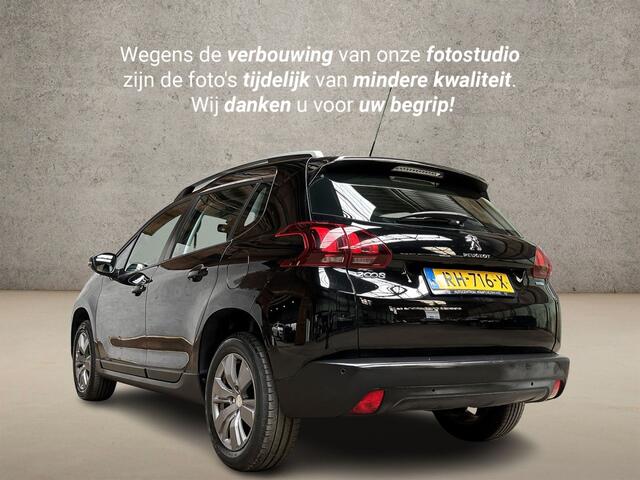 Peugeot 2008 1.2 PureTech Sport (APPLE CARPLAY, NAVIGATIE, CRUISE, PARKEERSENSOREN, SPORTSTOELEN, LM VELGEN, NIEUWE APK, NIEUWSTAAT)