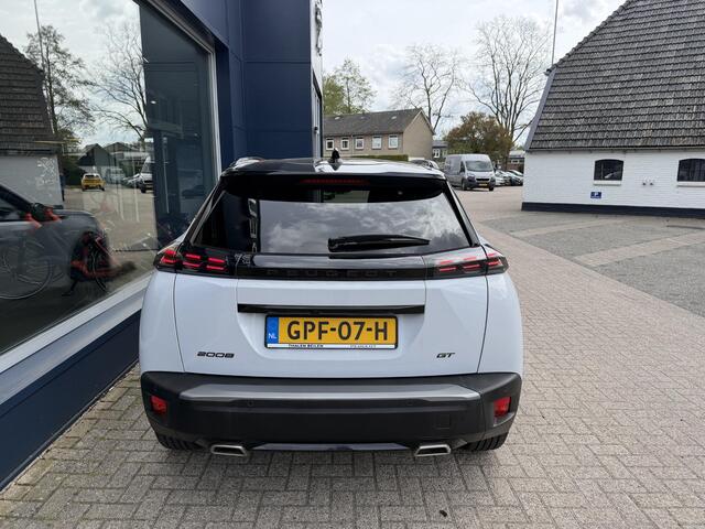Peugeot 2008 1.2 Turbo 130 PK GT | Automaat | Meest Luxe Uitvoering | Navigatie | 360 Graden Camera | Keyless Entry | Full LED Verlichting | Zwart Dak | Dode Hoek Detectie | Cruise Control | Climate Control | Half Lederen Bekleding | Hoge Zitpositie | 17 Inch Lichtmet