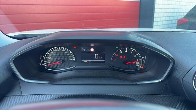 Peugeot 2008 1.2 PureTech Active Pack FULL LED / CARPLAY / NAVI / CLIMA / PDC / BLUETOOTH / CRUISE / DEALER OH