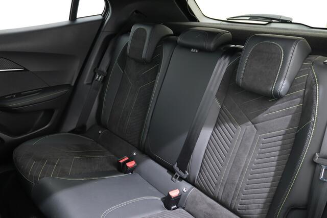 Peugeot 2008 1.2 PURETECH 130 GT EAT8 FACELIFT | Leer/Alcantara + massage | 360 camera | El. verstelbare stoel | Massage