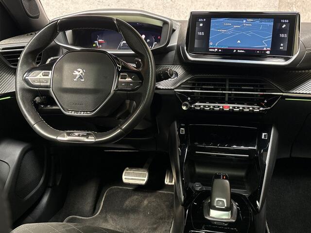 Peugeot 2008 1.2 PureTech GT Pack 156Pk Automaat (PANORAMADAK, VIRTUAL COCKPIT, APPLE CARPLAY, GROOT NAVI, 360 CAMERA, STOELVERWARMING, ADAPTIVE CRUISE, GETINT GLAS, KEYLESS, NIEUWE APK, NIEUWSTAAT)