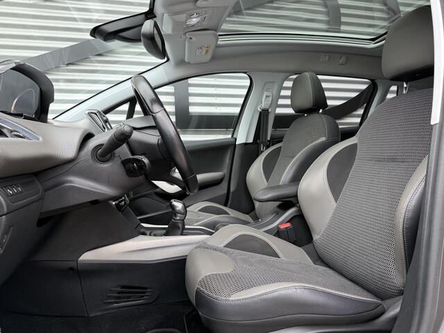 Peugeot 2008 1.2 PureTech Allure 2e Eigenaar|Navi|Pano|Camera|Trekhaak|Clima|Cruise|Stoelverwarming|Carplay|APK tot 11-2026