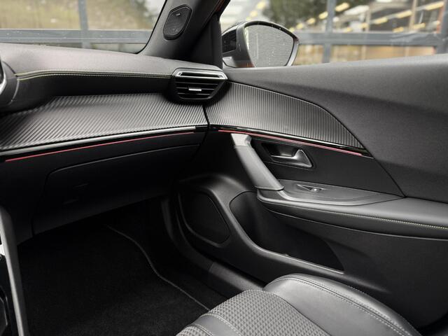 Peugeot 2008 1.2 PureTech GT l Focal HiFi l Blis l Camera l Navigatie l Stoelverwarming