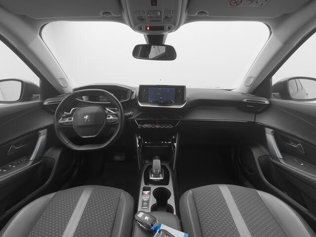 Peugeot 2008 1.2 PureTech 130 PK Automaat Allure | CAMERA | CARPLAY