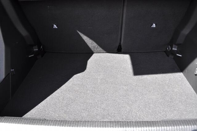 Peugeot 2008 1.2 Hyb 136 Allure cam v+a adapcrc key-less